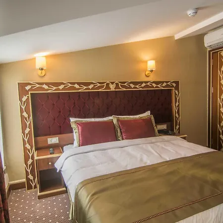 Mb Deluxe Отель 4*