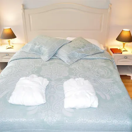 Emil House Apart 2*