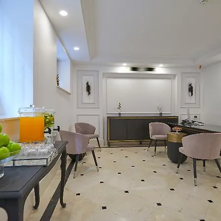 Akka Taksim-special Class 2*