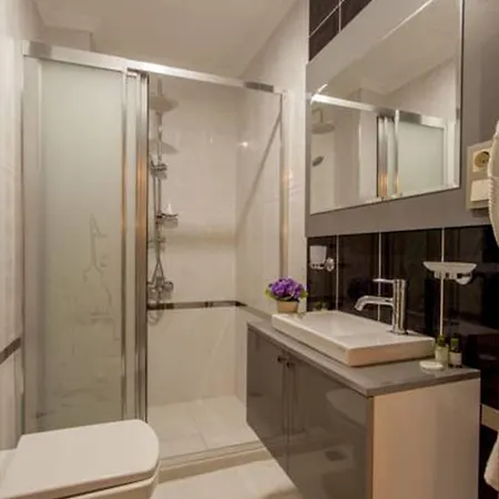 Asya World Hotel 4*