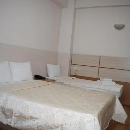 Hotel Royal Besiktas 2*
