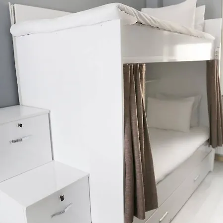 Hotel Babu House 4*