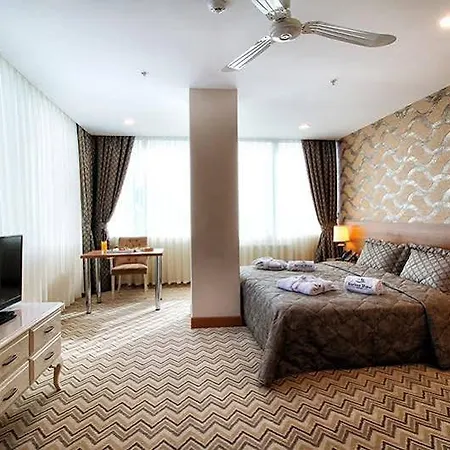 Sarissa 4*