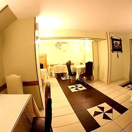 Hotel Peradise