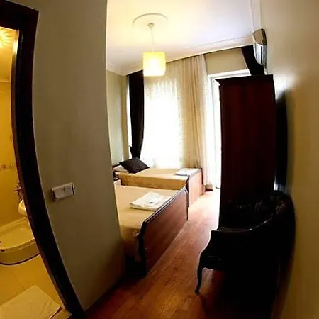Hotel Peradise