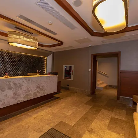 Feri Hotel 2*