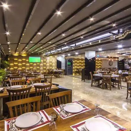 The 3* Istanbul