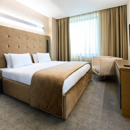 Hotel La Quinta By Wyndham Gunesli 5*