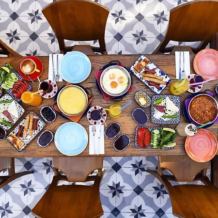 Hotel Juliet & Kitchen Estambul