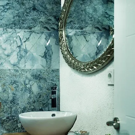 Taksim Yazici Aparthotel 2*