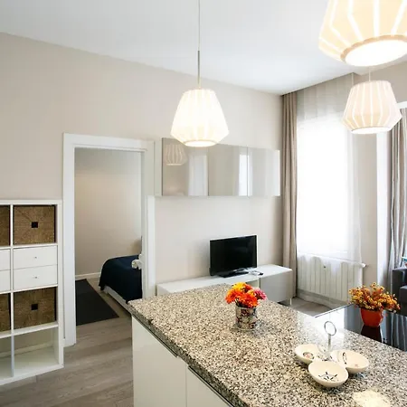 Deniz Apartment *