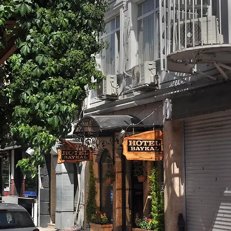 巴伊卡尔酒店 2*