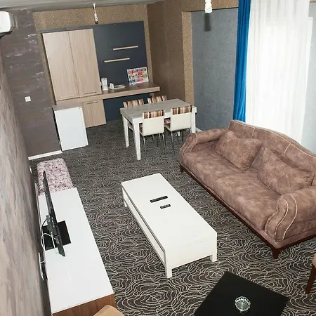 Apartment N *