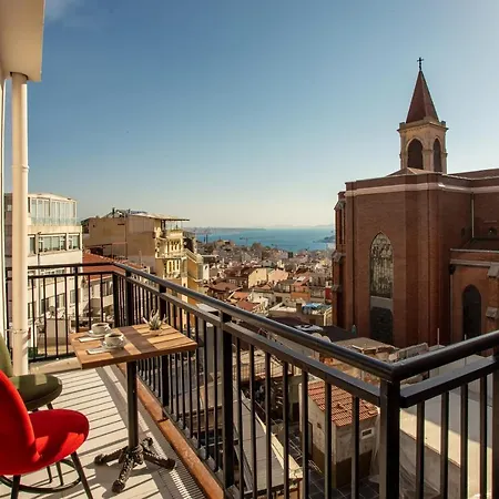 Hotel West Palace 2*
