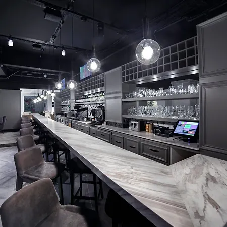 Hotel White Monarch 4*