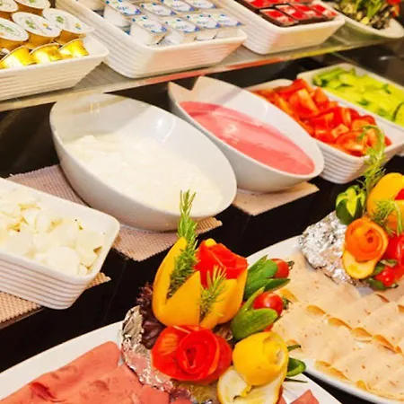 Asya World Otel 3*