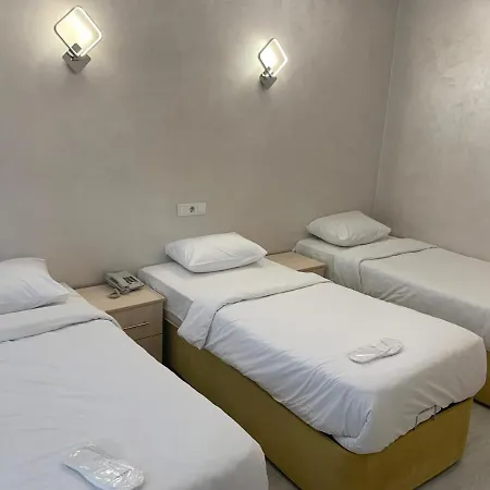 Hotel Adil Konak