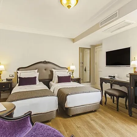Meroddi Pera Flats Istanbul