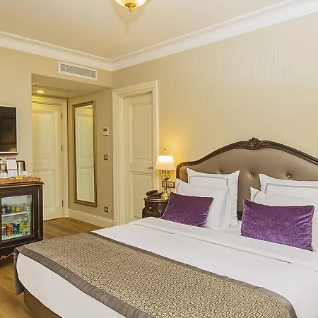 Meroddi Pera Flats Apartment *
