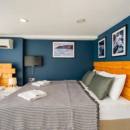 La Luna Suites Апарт-отель