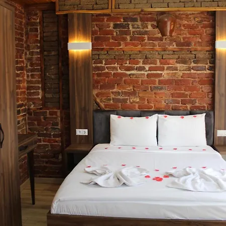 Han Suite Hotel ホテル 3*