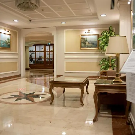 Otel Taksim Metropark 4*