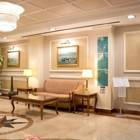 Taksim Metropark Otel 4*