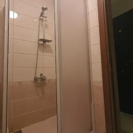 Carina Aparthotel