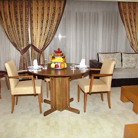 Bç Burhan çaçan Otel 3*