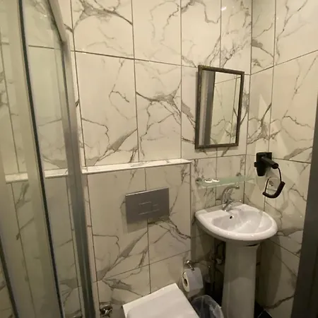 Siesta Premium Hotel 2*