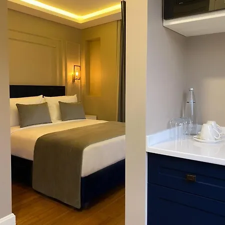 Ozkaya Galata * Istanbul