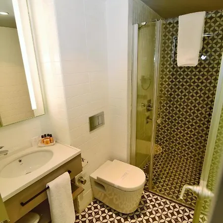Hotel The Row Taksim 2*