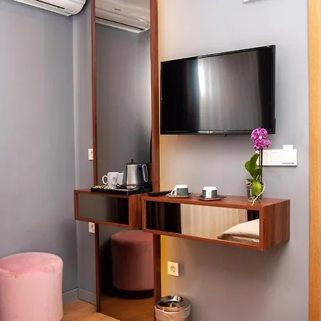 Hotel Vıtabella Suıtes 2*