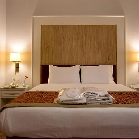Otel Taksim Metropark 4*