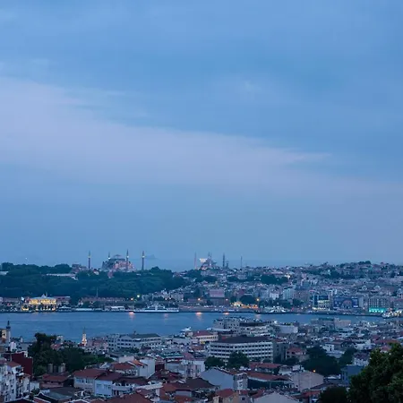 Akka Taksim-special Class 2*