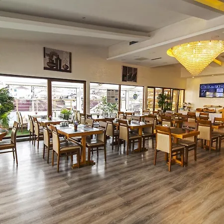 Midmar Deluxe Hotel 4*