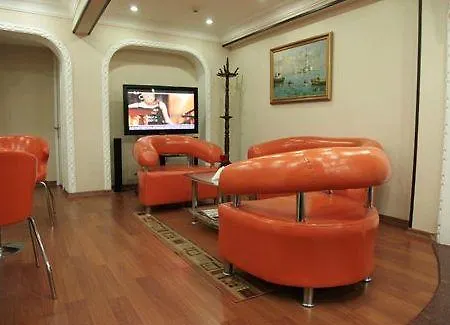 Maral Hotel 3*