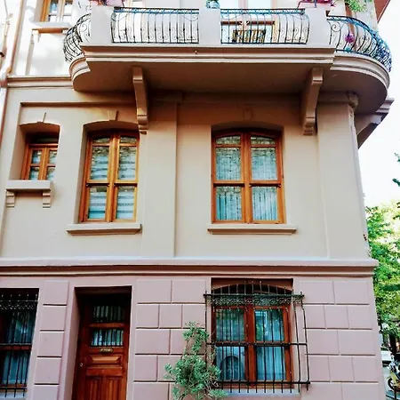 Hotel No 1 House By Valence