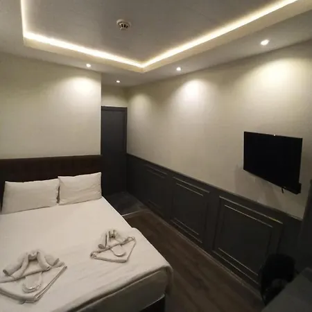 Hotel Siesta Premium 2*