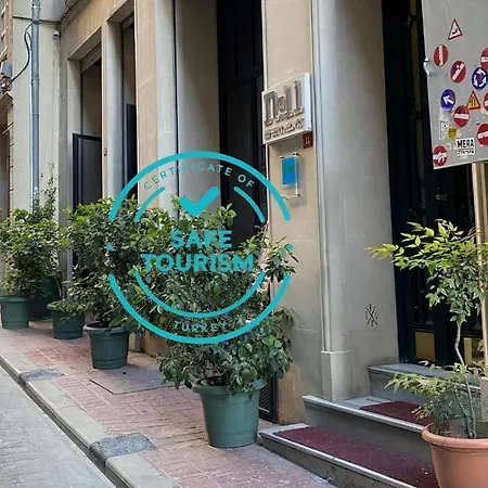Aparthotel No11 Hotel&apartments