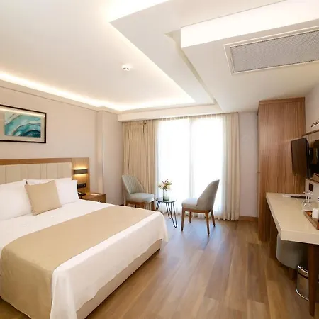 Hotel Erboy 4*