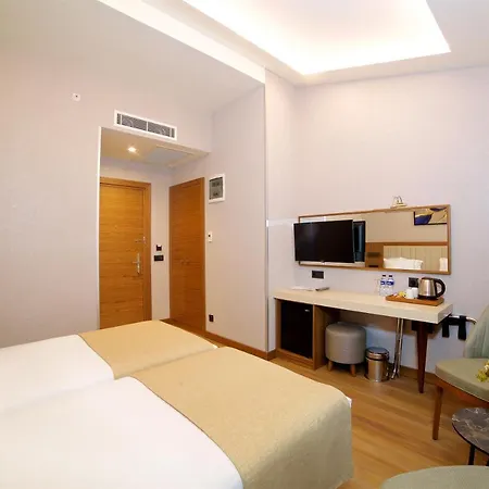 Hotel Erboy 4*
