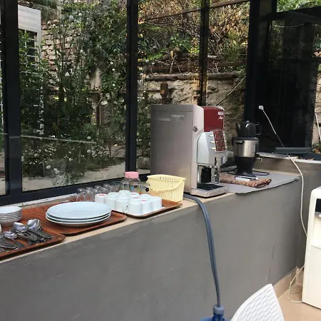 Nuray Bed & Breakfast 2*