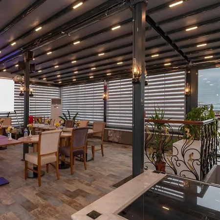 Hotell Skalion Hotel&spa 4*