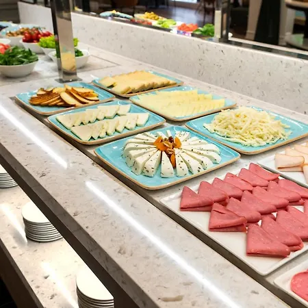 塔克西姆西方酒店