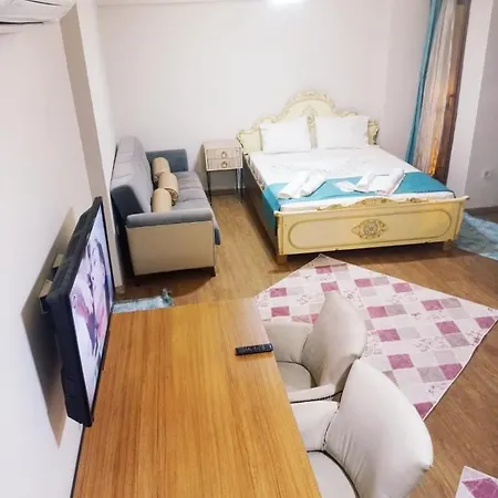 Daylight Apart Hotel アパートホテル *