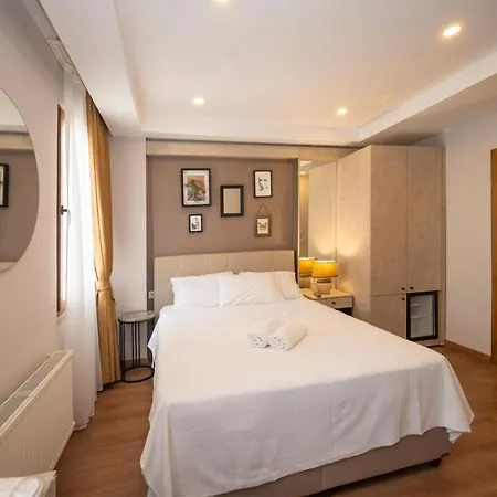 Taksim Hotel *