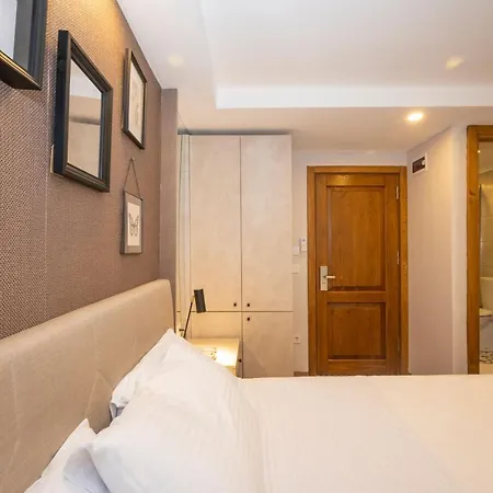 Hotel Taksim *
