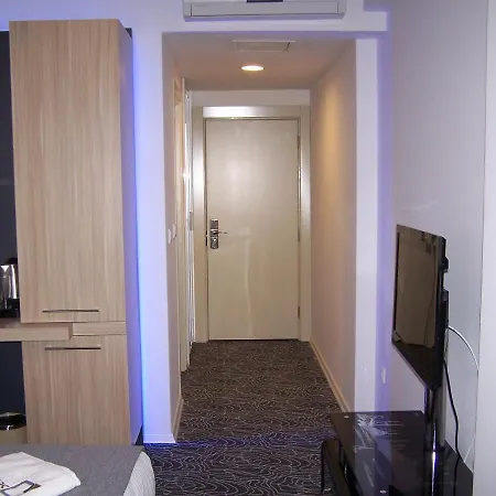 Aparthotel Onno House 2*