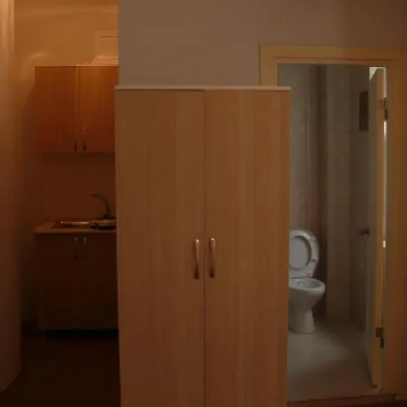 Budak Aparthotel 3*